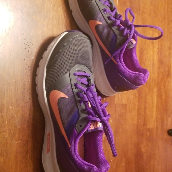 Air Relentless 5 Women's Running Shoe #807098-007 - Picture 2 of 5